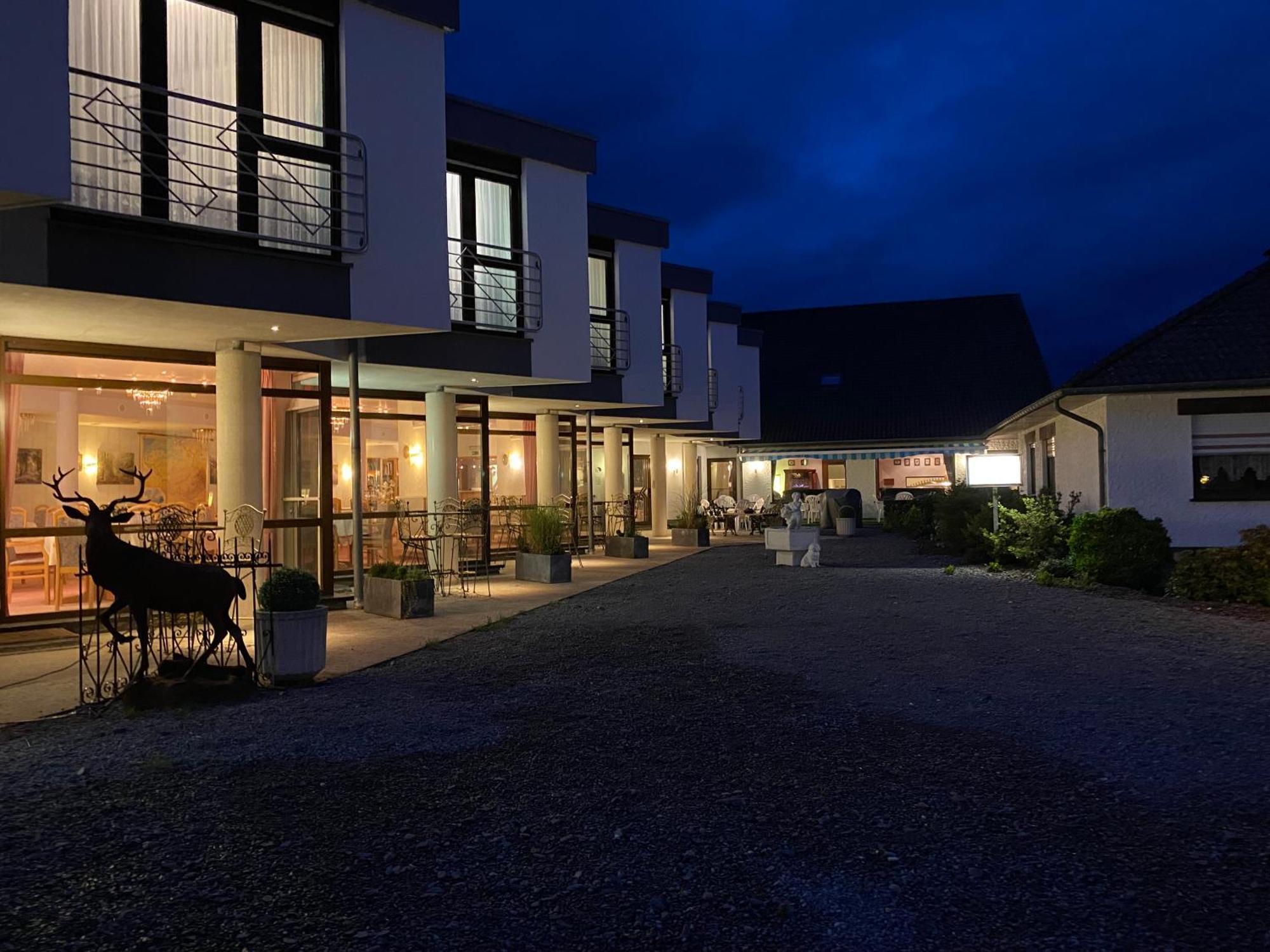 Hotel Altitude Burg Reuland Extérieur photo